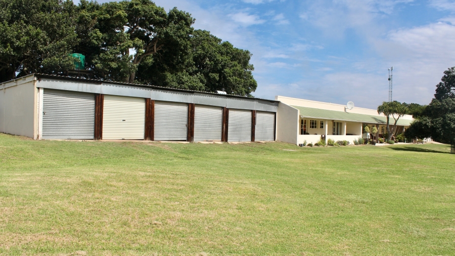 Commercial Property for Sale in Hansmoeskraal A H Western Cape